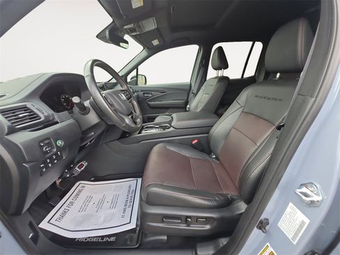 Used 2024 Honda Ridgeline Black Edition image 9