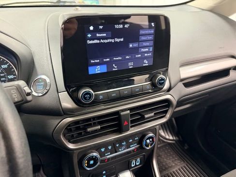 Used 2019 Ford EcoSport SE image 13