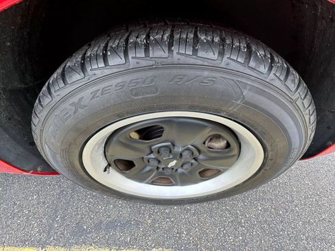 Used 2012 Chevrolet Camaro LS image 28