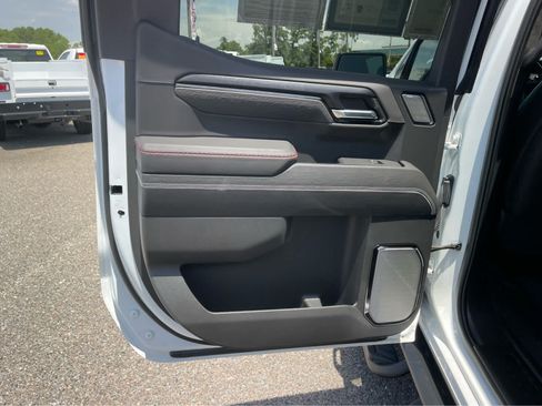 Used 2024 GMC Sierra 1500 AT4X AWD/4WD image 19
