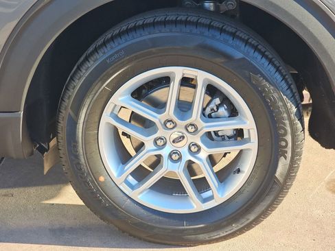 New 2026 Ford Explorer Active image 38