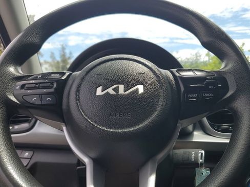 Used 2022 Kia Rio S FWD image 22