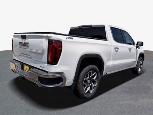 Used 2024 GMC Sierra 1500 SLT w/ SLT Premium Plus Package AWD/4WD image 3