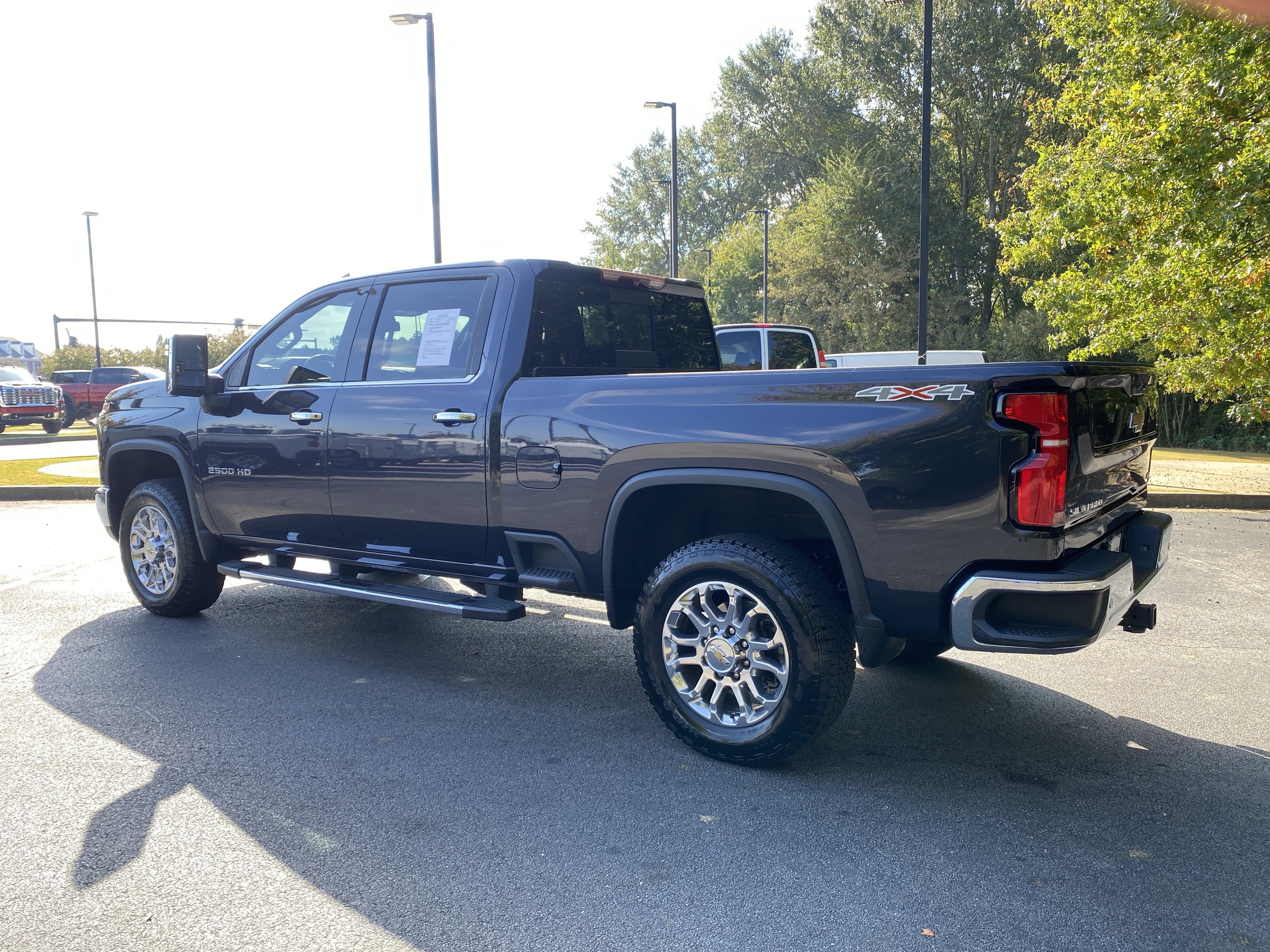 Used 2024 Chevrolet Silverado 2500 LTZ w/ LTZ Plus Package AWD/4WD image 7
