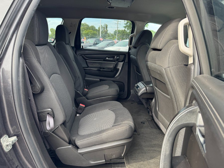 Used 2015 Chevrolet Traverse LT AWD/4WD image 19