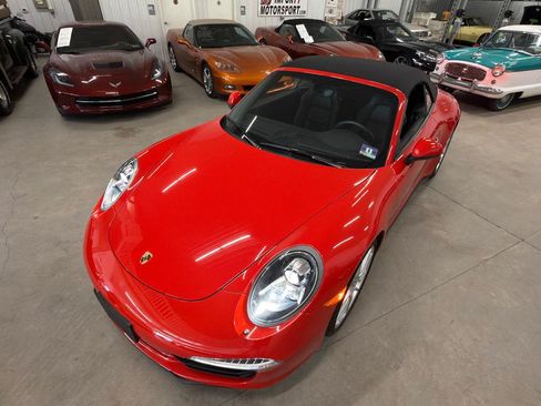 Used 2014 Porsche 911 Carrera 4S AWD/4WD image 22