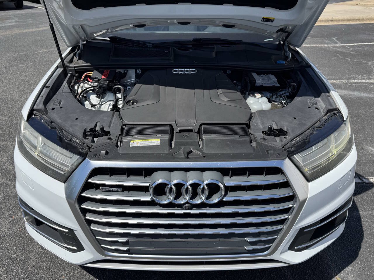 Used 2017 Audi Q7 2.0T Premium Plus w/ Premium Plus Package AWD/4WD image 23
