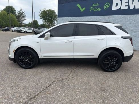 Used 2020 Cadillac XT5 Sportv AWD/4WD image 2