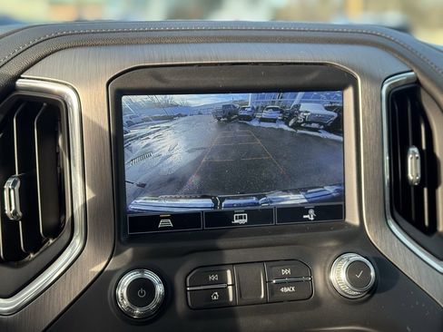 Used 2022 GMC Sierra 1500 Denali w/ Denali Premium Package image 19