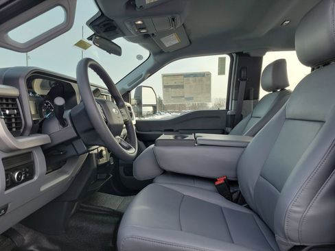 New 2026 Ford F250 XL w/ FX4 Off-Road Package image 16