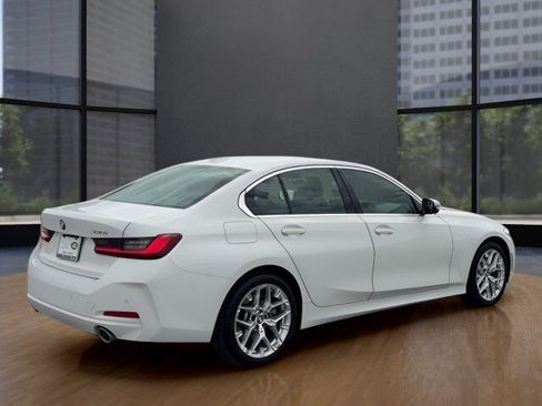 Used 2025 BMW 330i Sedan RWD image 5
