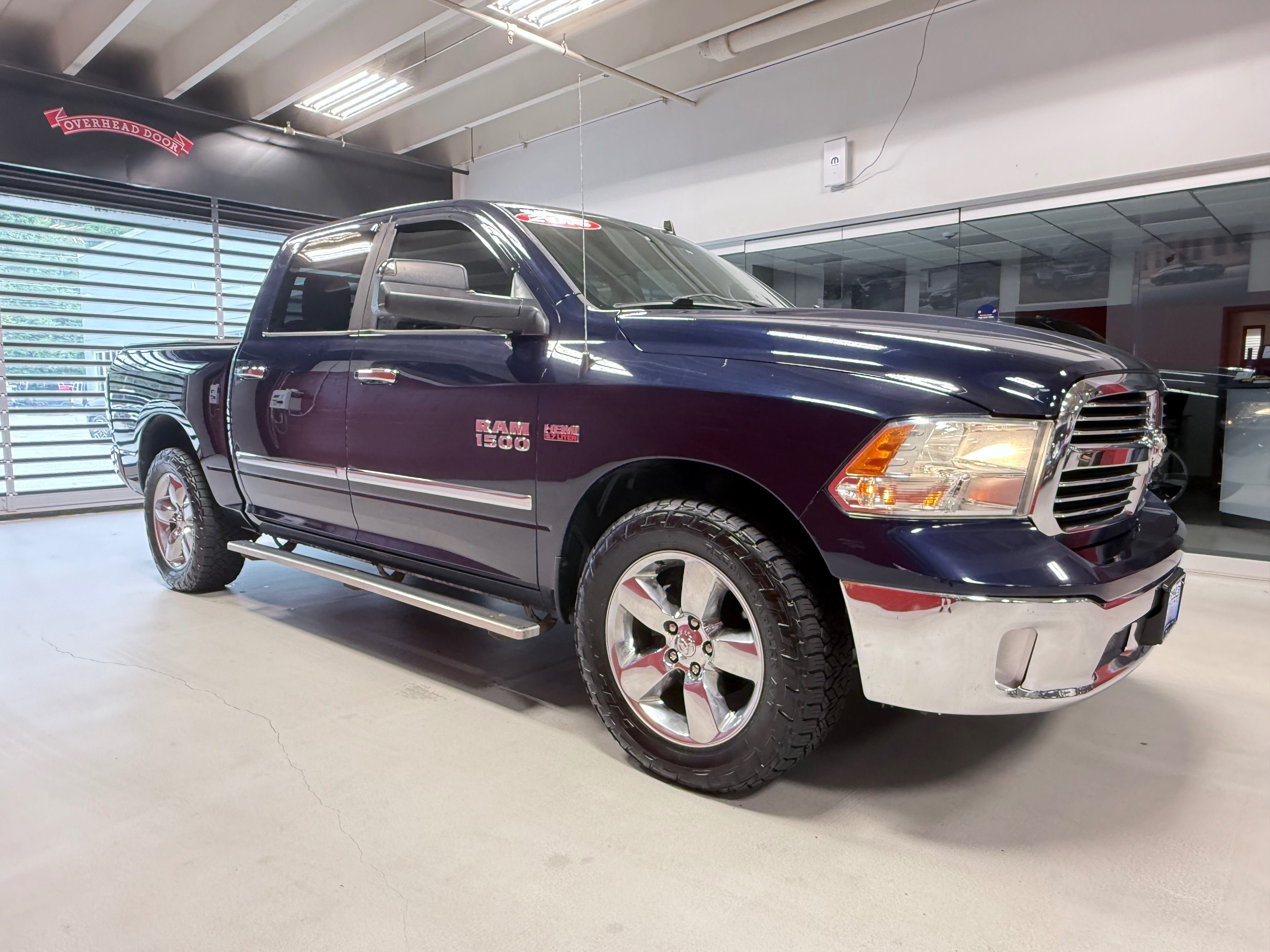 Used 2015 RAM 1500 Big Horn AWD/4WD image 9