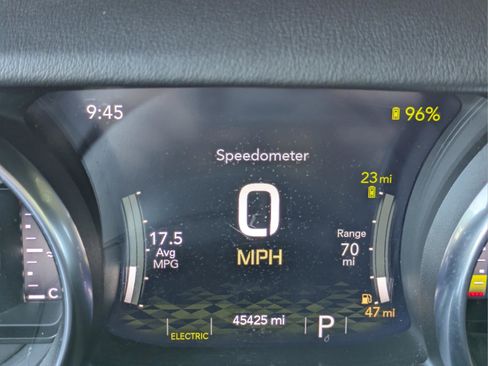 Used 2023 Jeep Wrangler Sahara w/ Cold Weather Group image 15