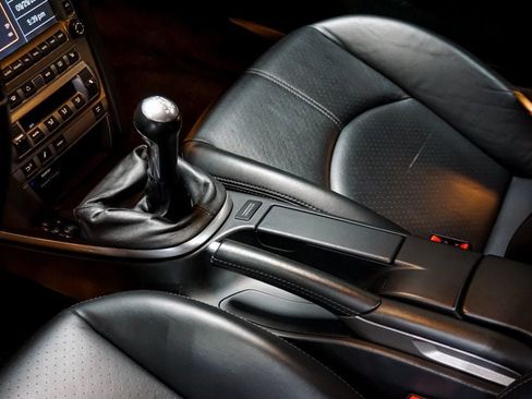 Used 2006 Porsche 911 Carrera S RWD image 50