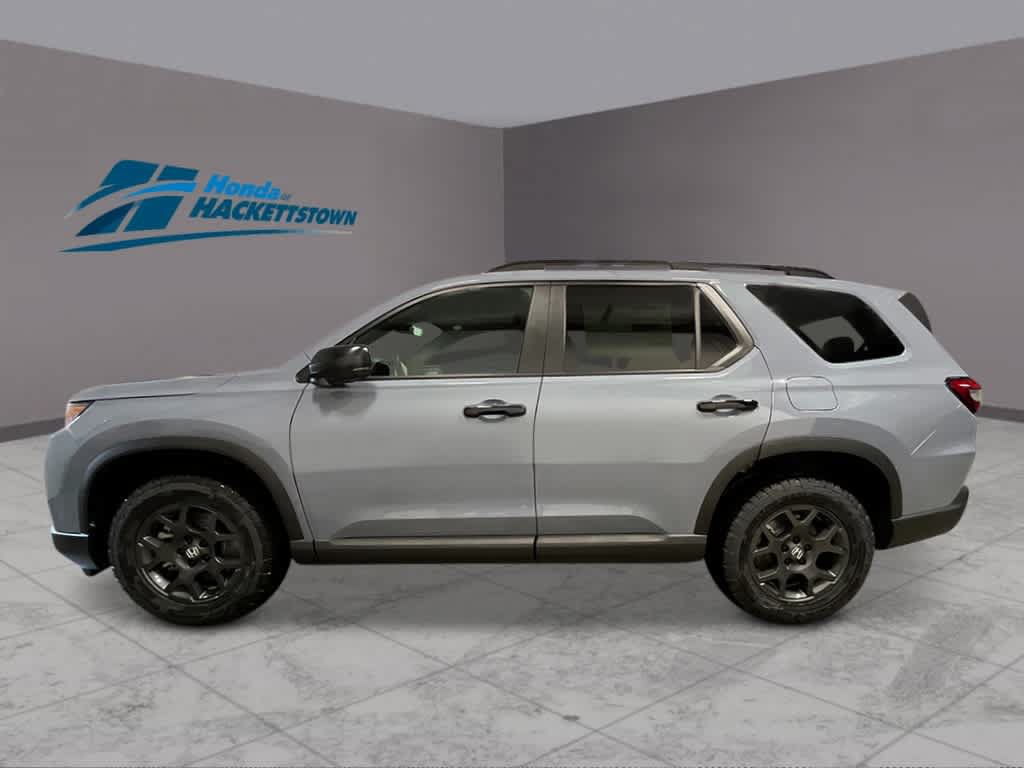 New 2026 Honda Pilot TrailSport image 2