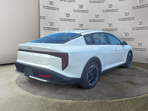 New 2025 Kia K4 EX FWD image 5