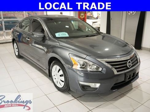 Used 2013 Nissan Altima 2.5 S image 1