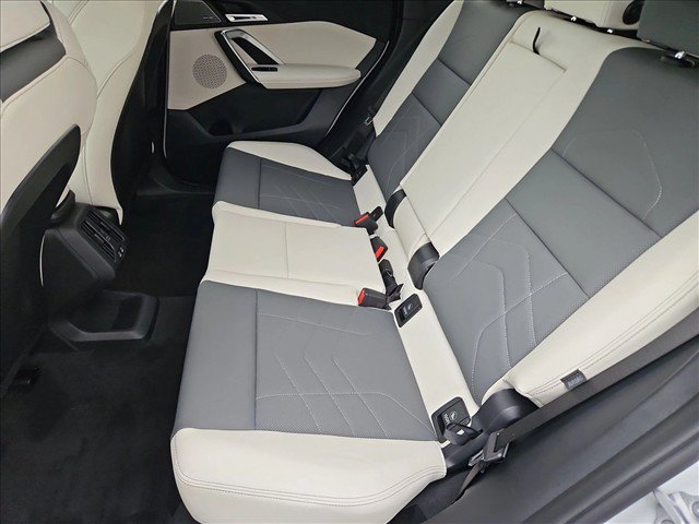 New 2026 BMW X1 xDrive28i w/ Technology Package AWD/4WD image 16