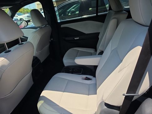 Used 2026 Lexus TX 350 AWD w/ Technology Package image 2