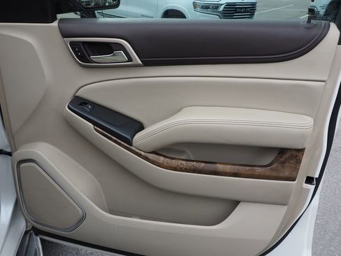 Used 2016 GMC Yukon Denali image 23