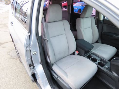 Used 2015 Honda CR-V LX image 16
