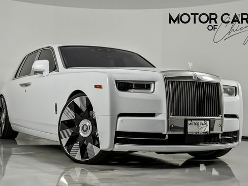 Used 2018 Rolls-Royce Phantom Sedan image 1