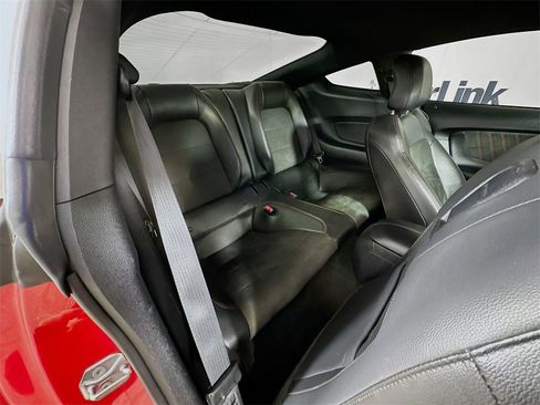 Used 2017 Ford Mustang GT Premium image 32