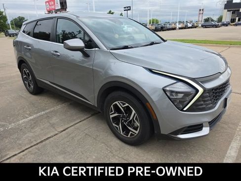 Certified 2023 Kia Sportage LX FWD image 2