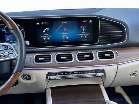 Used 2020 Mercedes-Benz GLE 450 4MATIC image 11