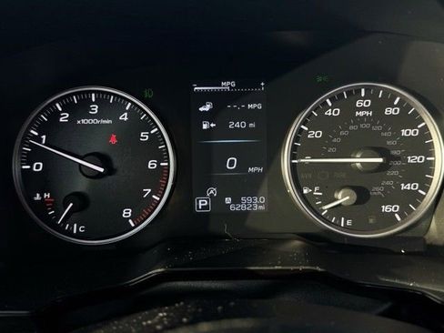 Used 2022 Subaru Outback Premium image 27