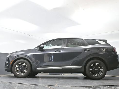 Used 2026 Kia Sportage LX FWD image 30