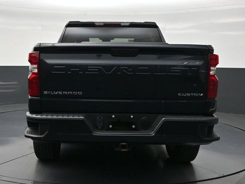 Used 2022 Chevrolet Silverado 1500 Custom RWD image 4