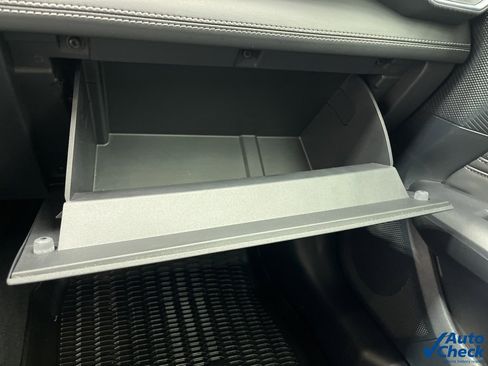 Used 2024 Ford Mustang GT Premium image 27