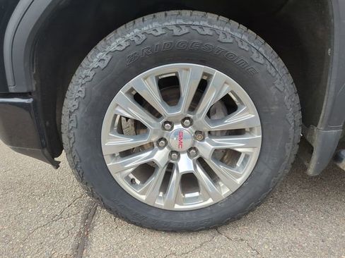 Used 2021 GMC Sierra 1500 Denali w/ Driver Alert Package II image 32