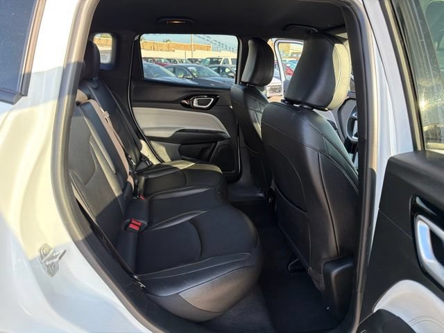 Used 2025 Jeep Compass Limited AWD/4WD image 33