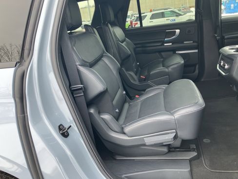 Used 2025 Ford Expedition Max Platinum w/ Stealth Performance Package image 22