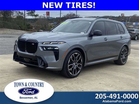 Used 2023 BMW X7 M60i image 5