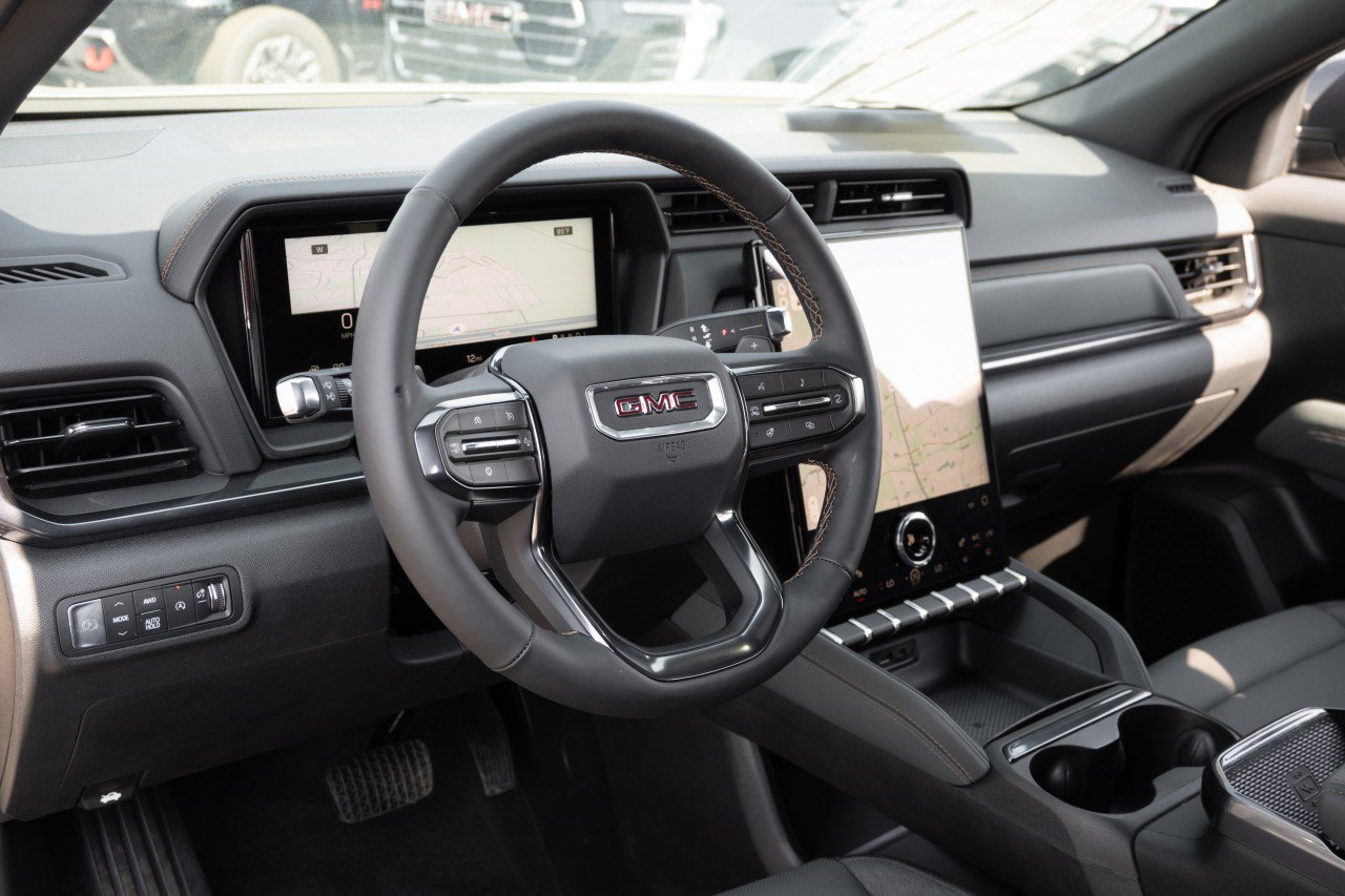 New 2026 GMC Terrain AT4 AWD/4WD image 17