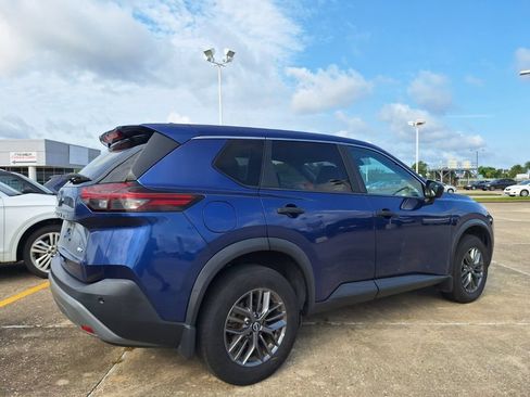 Used 2023 Nissan Rogue S AWD/4WD image 5