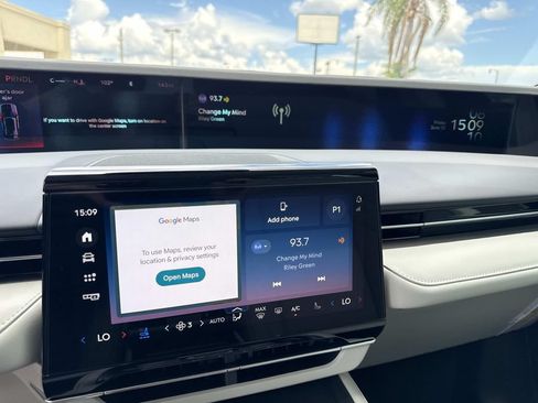 New 2026 Lincoln Nautilus Premier w/ Equipment Group 102A AWD/4WD image 23
