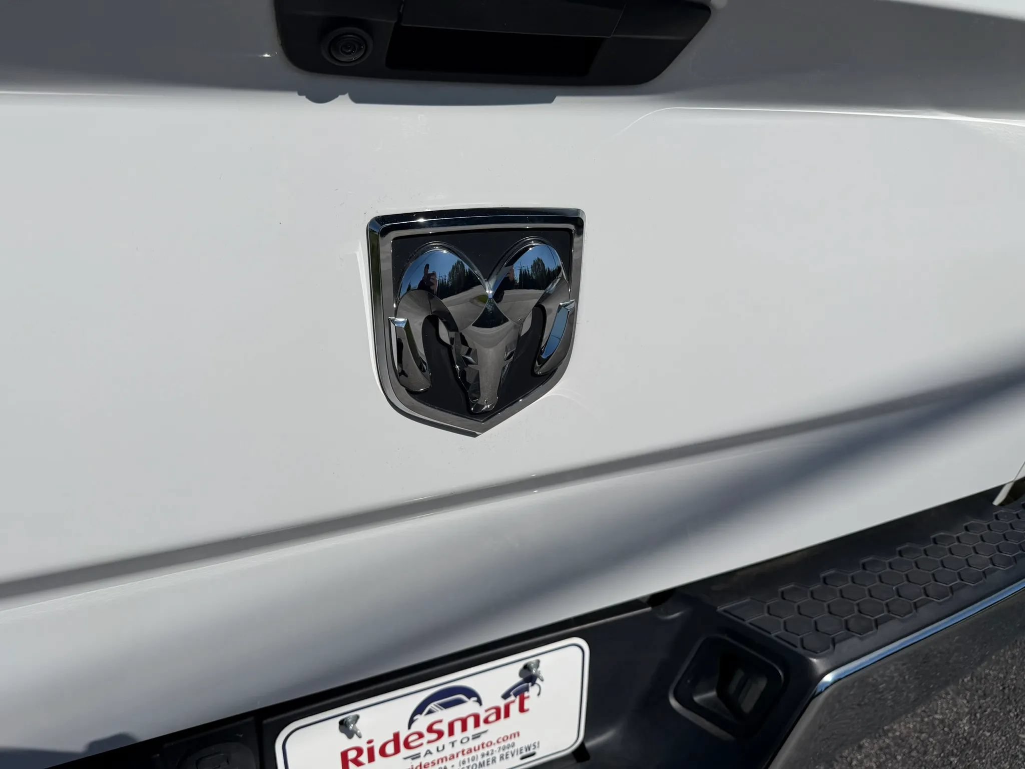 Used 2022 RAM 1500 Classic SLT AWD/4WD image 34
