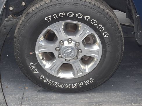 Used 2024 RAM 2500 Big Horn AWD/4WD image 13