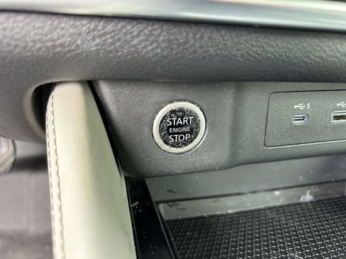 Used 2021 Nissan Rogue SL w/ Premium Package image 35