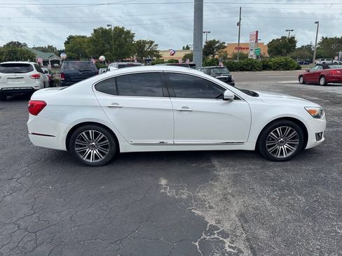 Used 2014 Kia Cadenza Premium FWD image 9