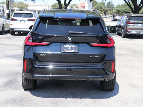 Certified 2026 BMW X1 xDrive28i w/ Technology Package AWD/4WD image 12