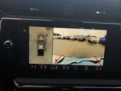 New 2026 GMC Sierra 1500 AT4 w/ Technology Package image 28