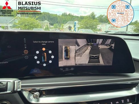 Used 2024 Cadillac Lyriq Tech w/ Driver Assist Package AWD/4WD image 42