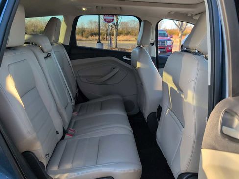 Used 2018 Ford Escape SEL image 21