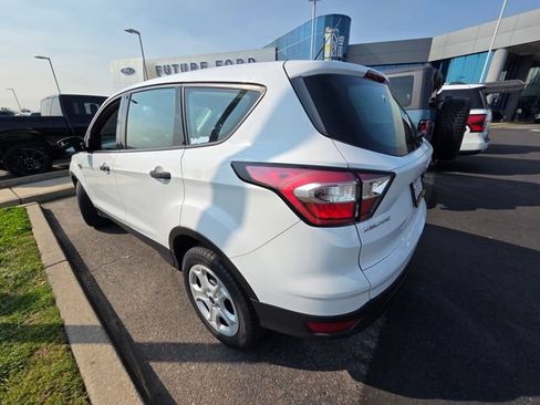 Used 2017 Ford Escape S FWD image 3