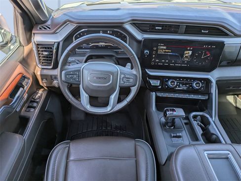 Used 2022 GMC Sierra 1500 Denali w/ Technology Package image 15